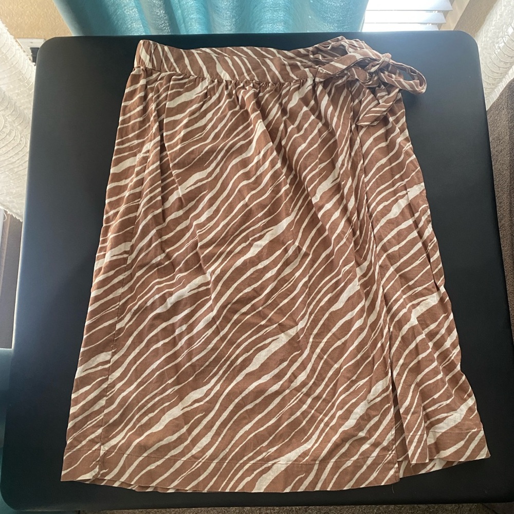 A New Day Tan and White Patterned Skirt